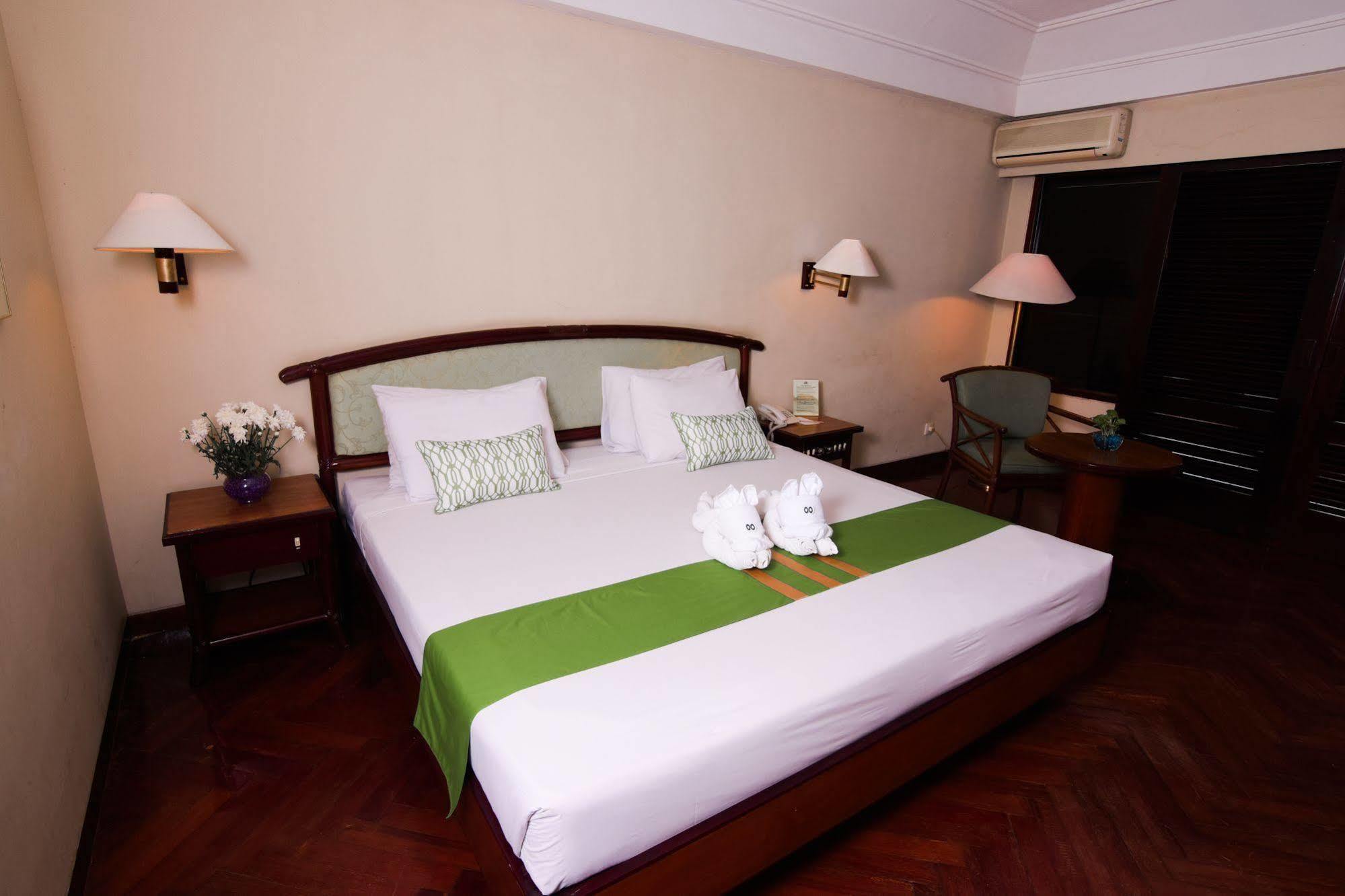 Jatinangor National Golf & Resort Luaran gambar